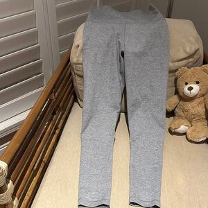 TNA Women's Gray Stretch Leggings